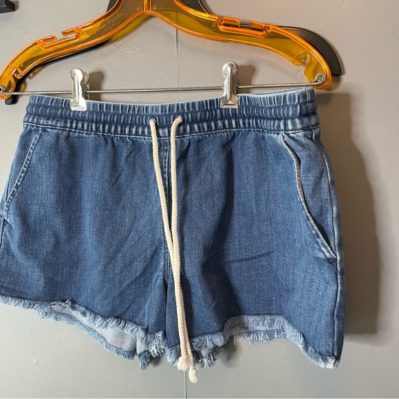 Aerie dark wash denim drawstring shorts size medium - Picture 2 of 8